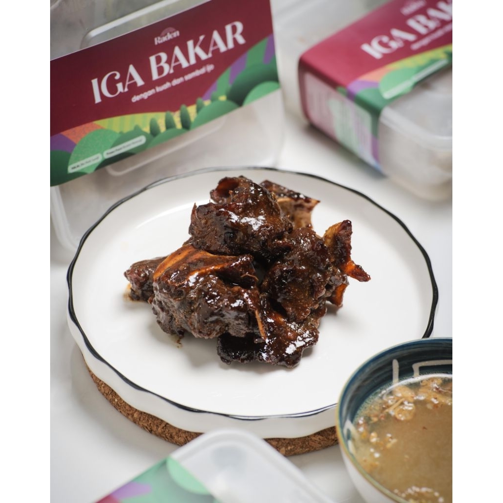 

(Frozen) Iga Bakar - Iga bakar sapi dengan kuah kaldu gurih dan sambel ijo