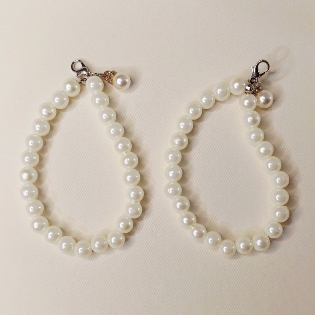 NŌTA - Gantungan Manik Handmade N078 / Beaded Full of White Pearls Keychain Gantungan HP atau Tas Pa