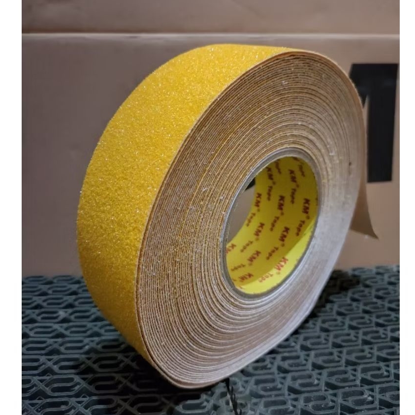 Anti slip kuning safety walk KM - Lantai - Garasi - Tangga