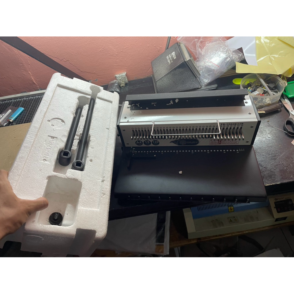 

MESIN JILID SPIRAL A4 SUN