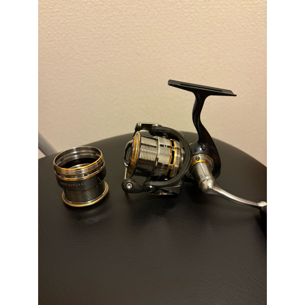 reel daiwa 10 certate 2506 madei in japan