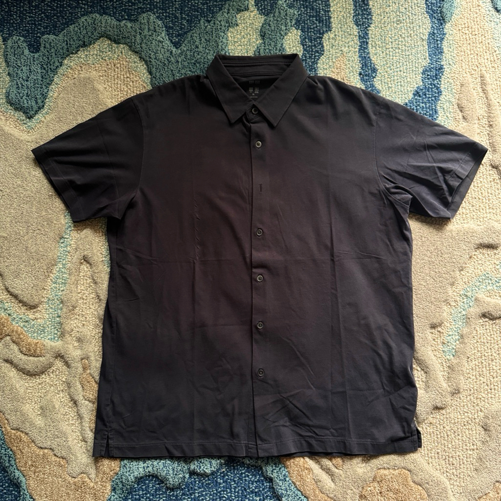 Kemeja Uniqlo Airism size L
