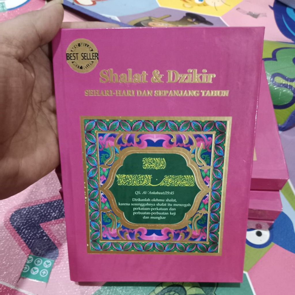 BUKU SHALAT & DZIKIR SEHARI - HARI DAN SEPANJANG TAHUN
