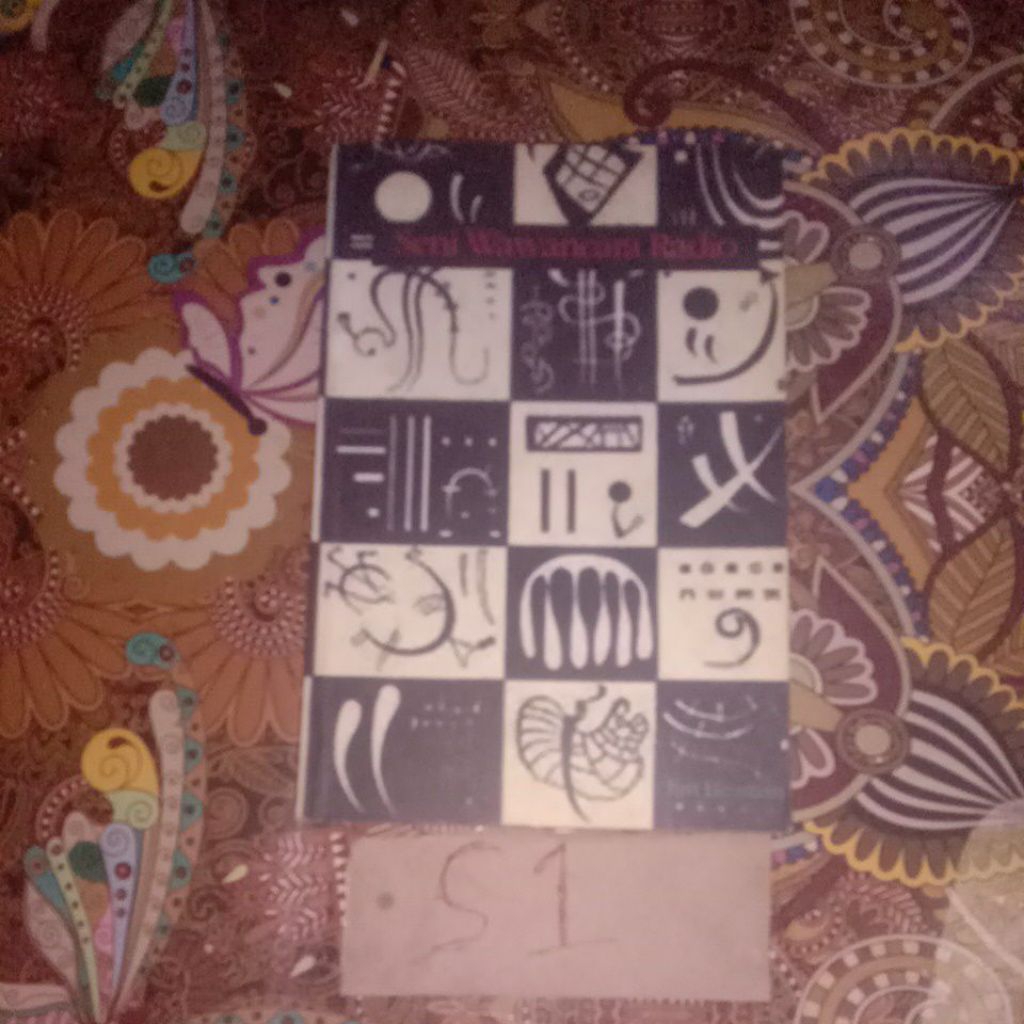 BUKU SENI WAWANCARA RADIO