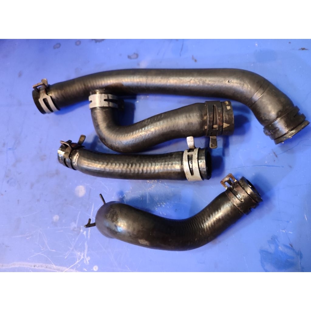 selang radiator KTM Duke rc 250