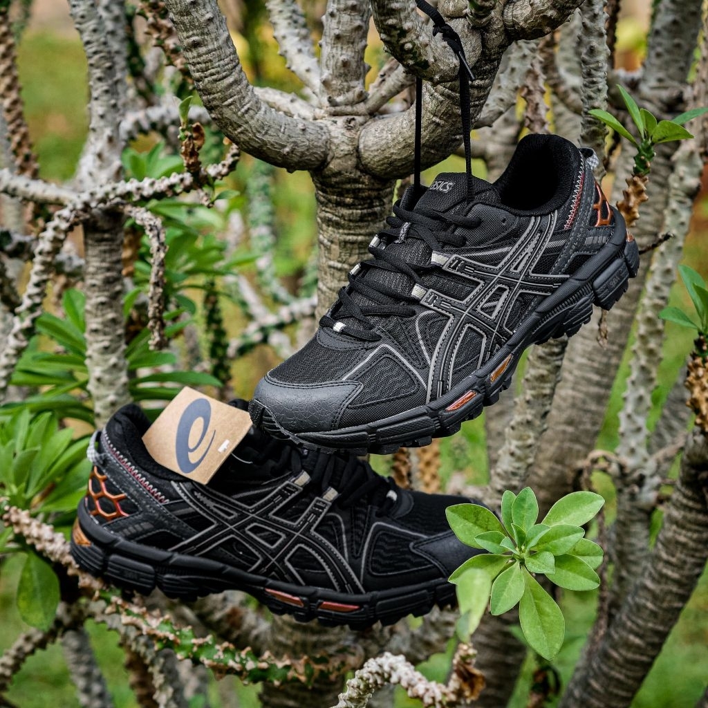 Sepatu Running Gel Kahana 8 Black Rose Gold