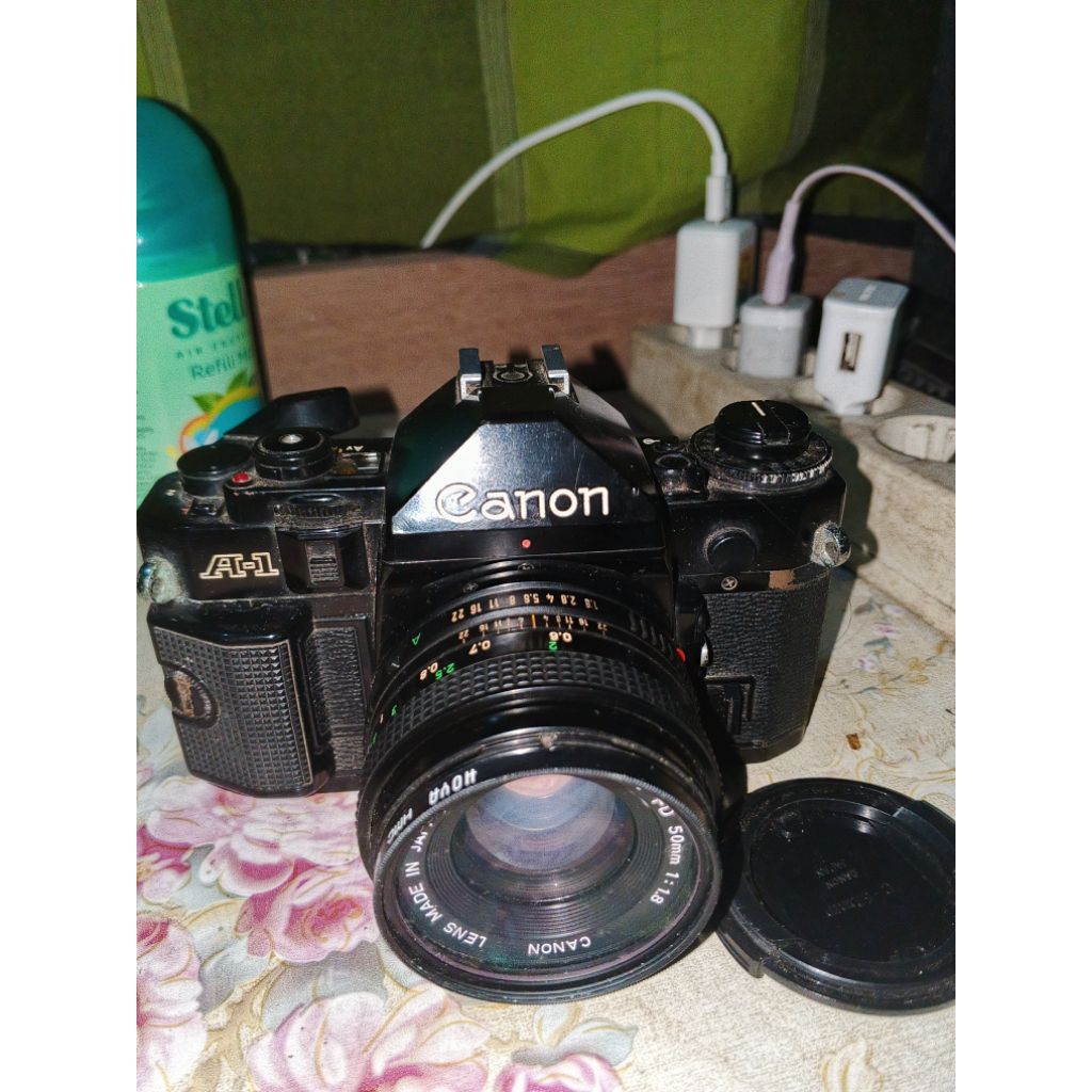 CANON A-1