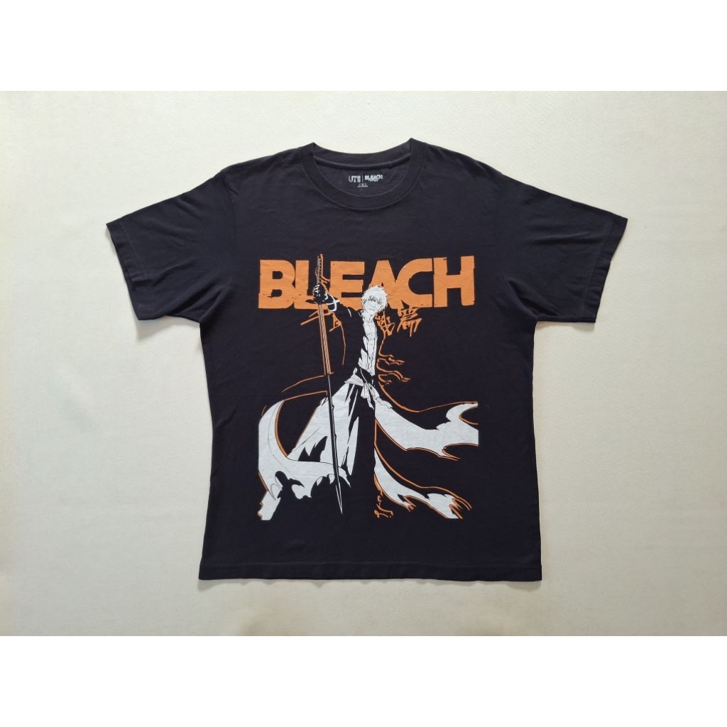 KAOS TSHIRT UNIQLO x BLEACH ORIGINAL 100%
