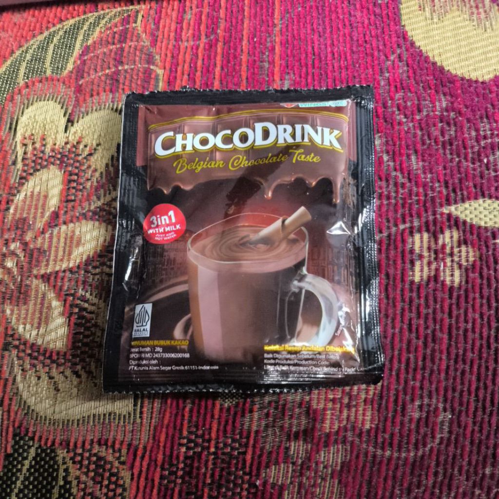 

CHOCODRINK 28 GR BELGIAN CHOCOLATE TASTE 3 IN 1 WITH MILK (PER RENCENG)