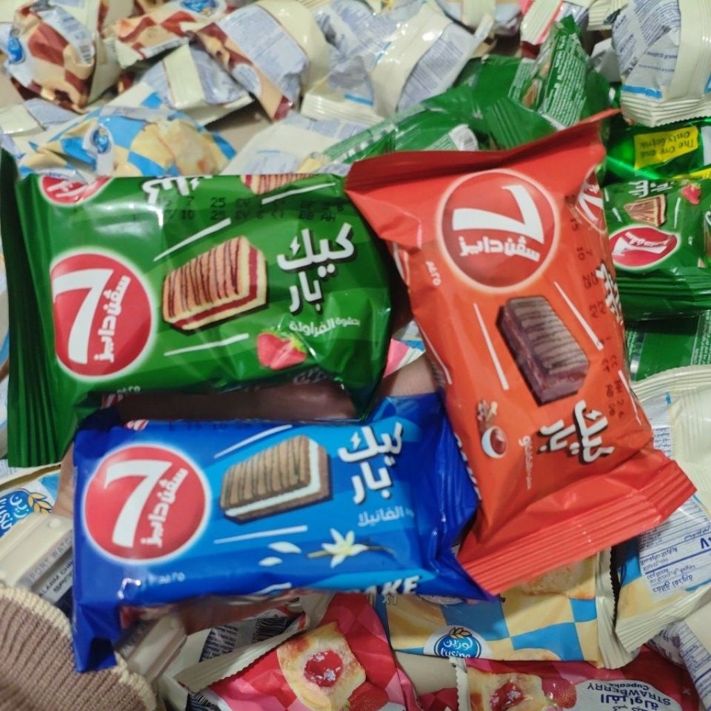 

[jastip saudi by Afluthstore] 7 Days Snack Saudi / Kue Arab / Bolu Saudi / Sponge Cake