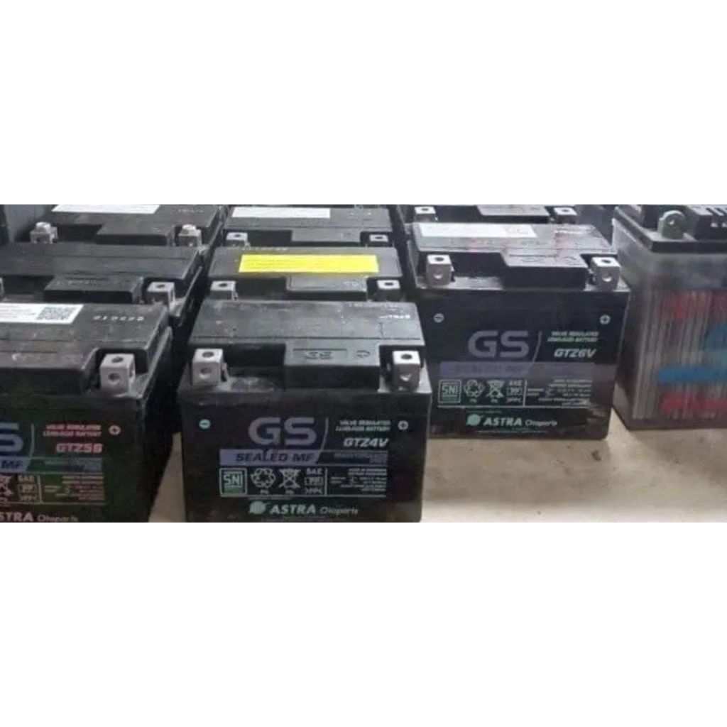 aki bekas 12 v.   aki motor bekas daya masih kuat