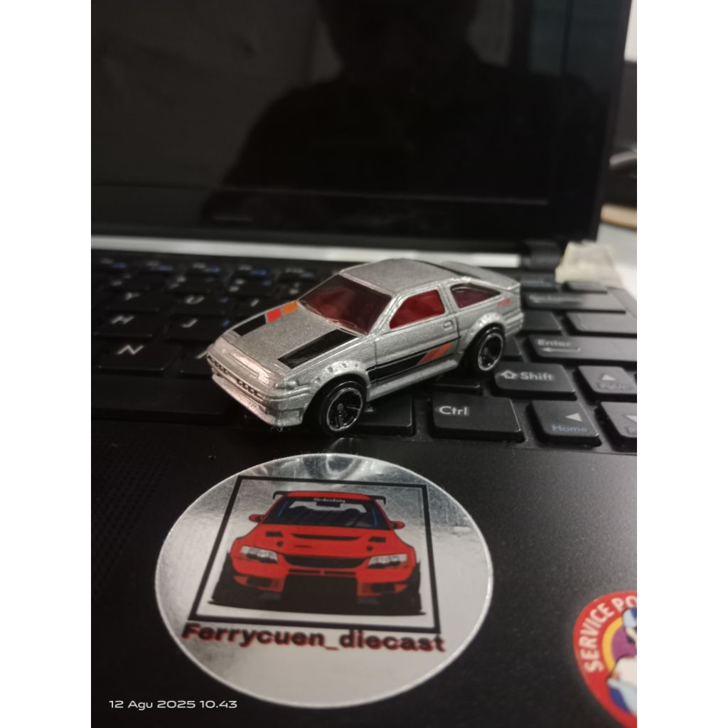 Hot Wheels Toyota AE-86 Corolla Loose