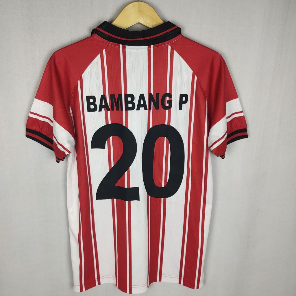 Jersey timnas Indonesia 1989/99