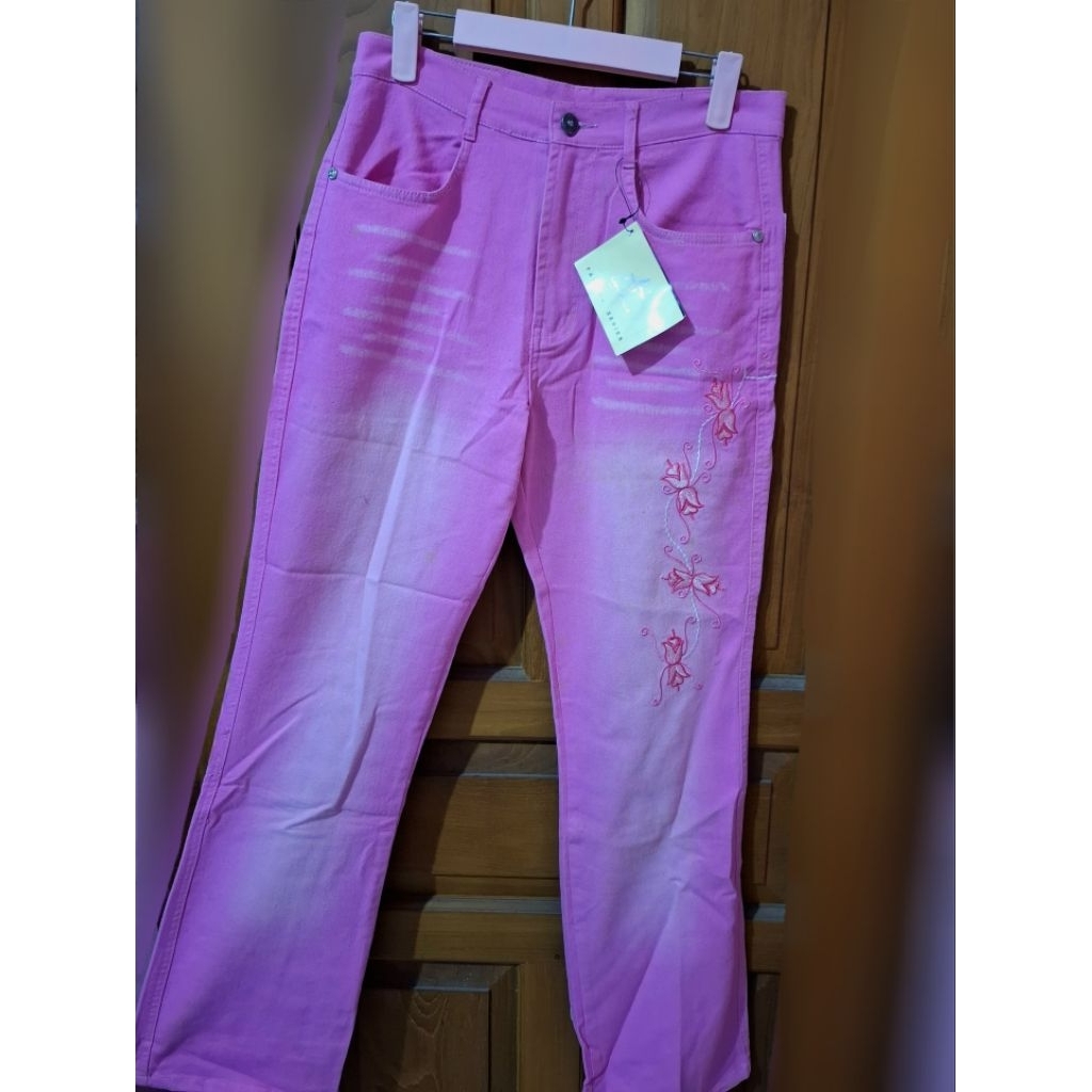 Jeans Wanita/ Jeans Pink/ Jeans Lafeikalle