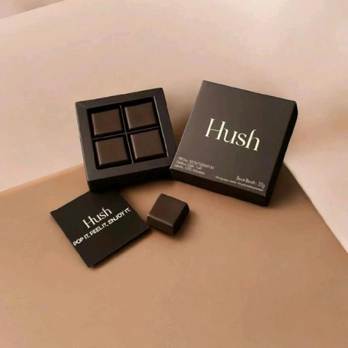 

Coklat Hush Chocolate Milk Dark Camilan Cokelat Untuk Pria dan Wanita 1 Box Isi 4 Pcs ORIGINAL