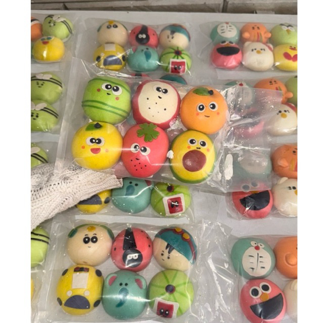 

BAKPAU KARAKTER PREMIUM BY ROTICOKLATKU.EXPRESS