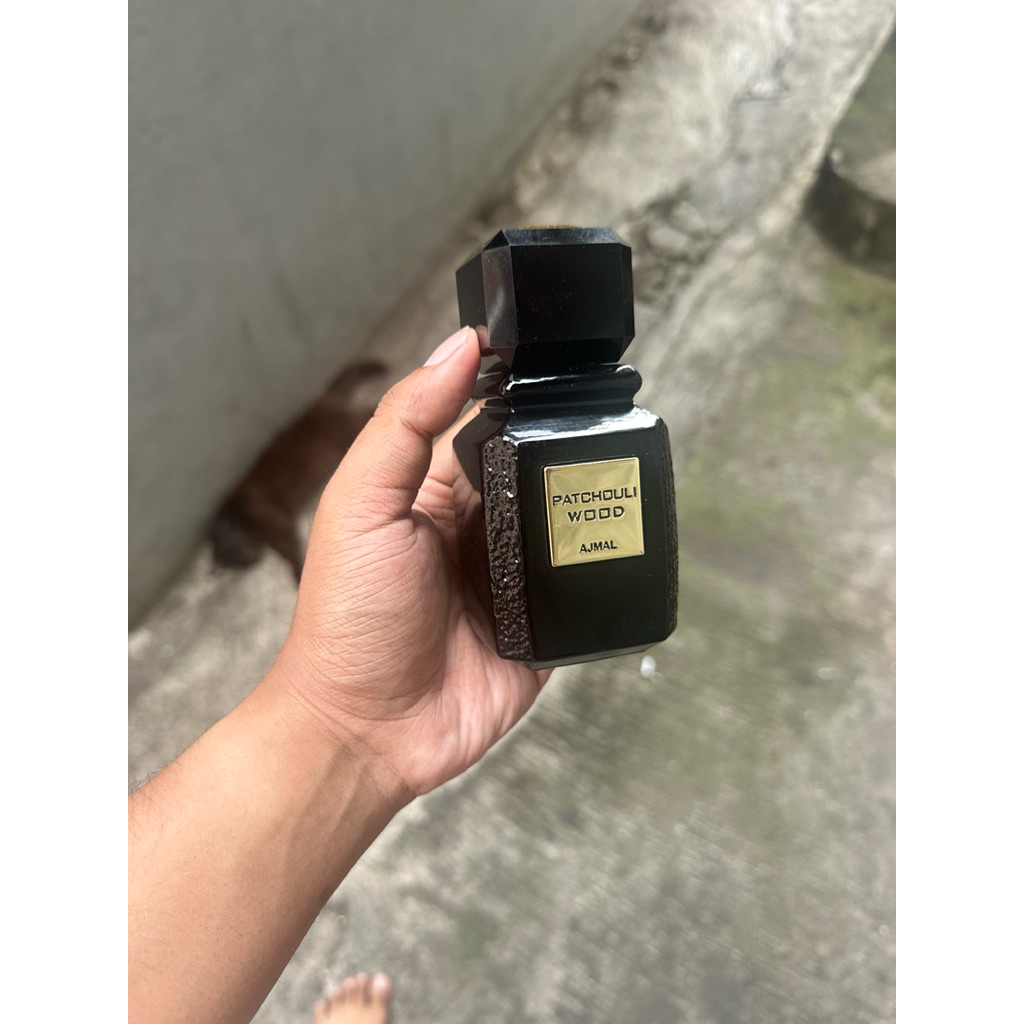 preloved parfum ajmal patchouli wood