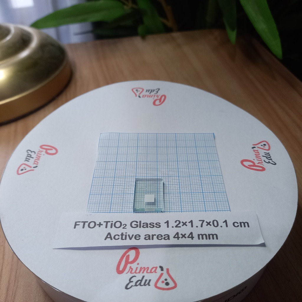 PrimaEdu 1.2x1.7 cm FTO+TiO2 Elektroda Film Lapisan Tipis TiO2 Anatase 4x4 mm Sel Surya Solar CElls