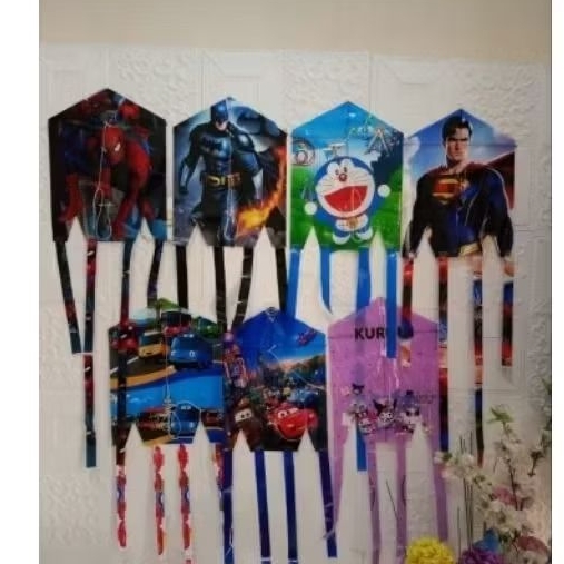 layang-layang plastik karakter mini