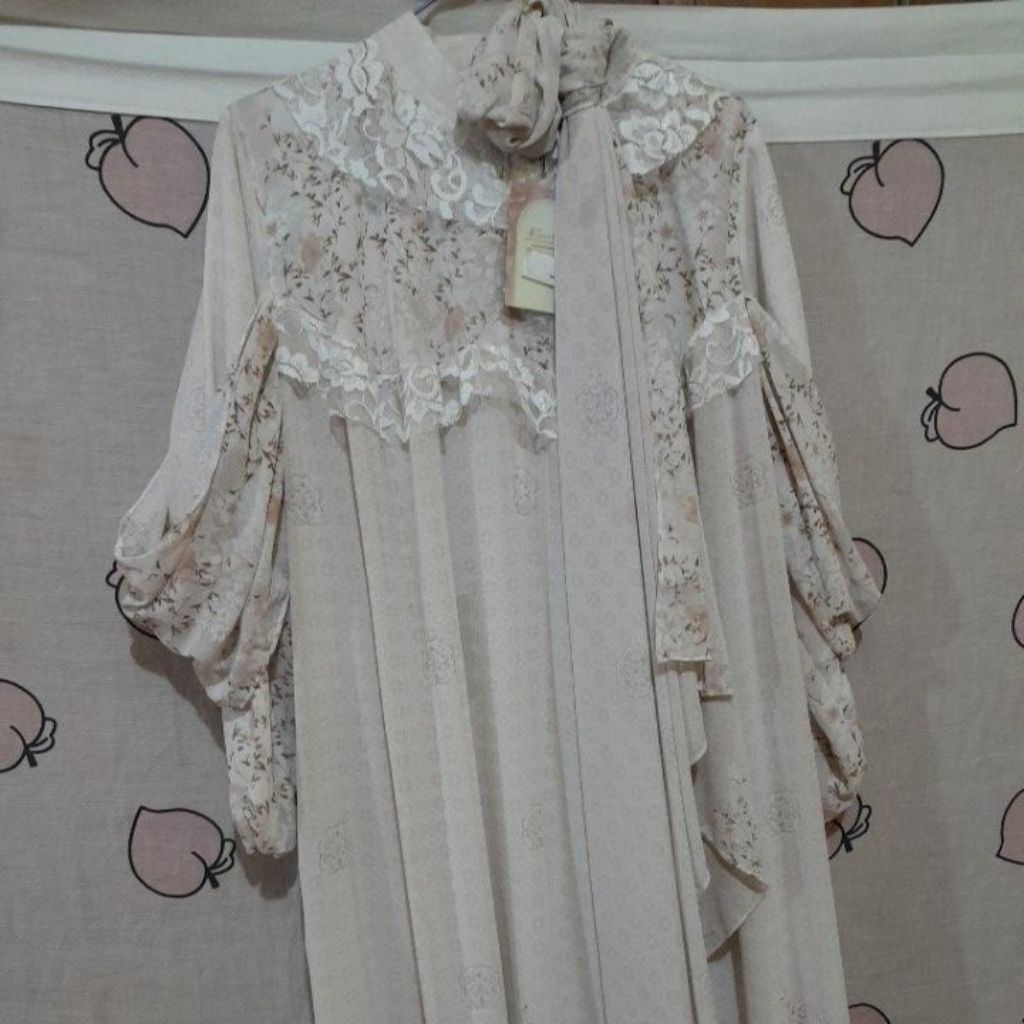 Gamis ceruty set jilbab segi empat