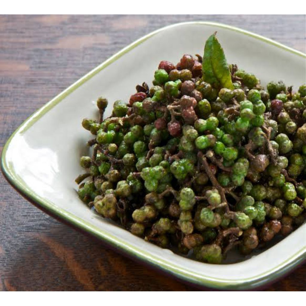 

Andaliman Bumbu Khas Batak / Lada Batak 100 gr (Rempah)