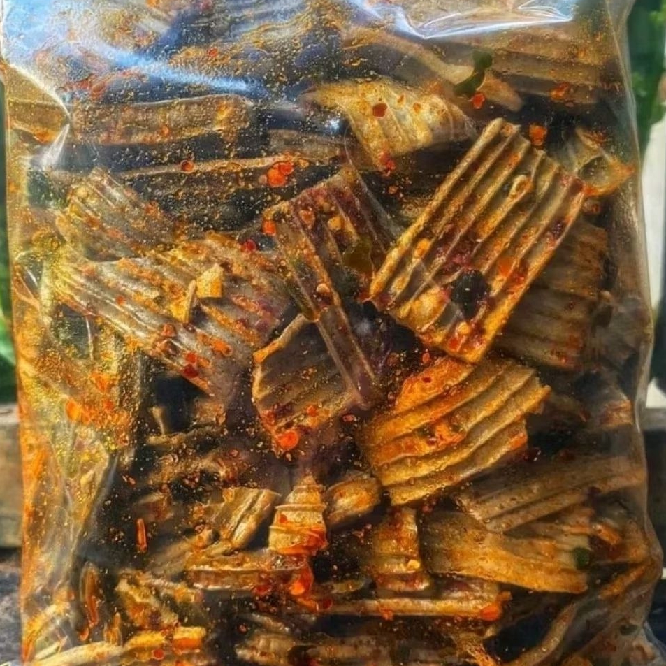 

KERUPUK JENGKOL/KERUPUK ASBES PEDAS DAUN JERUK