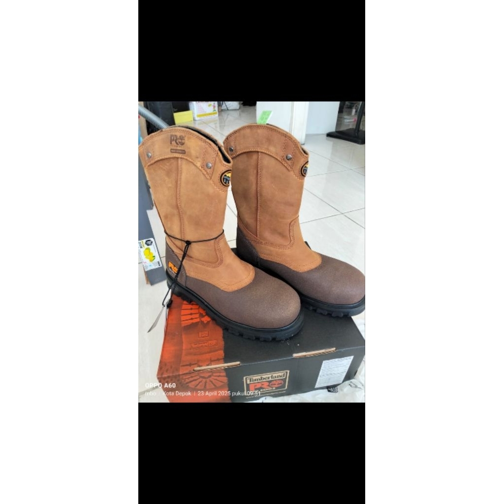 Timberland pro series safety shoes