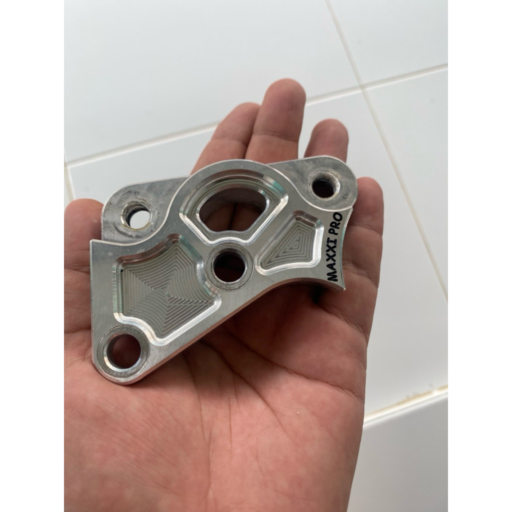 BREKET KALIPER ALUMUNIUM RX-KING DISK BREMBO 4P axial disk 300mm