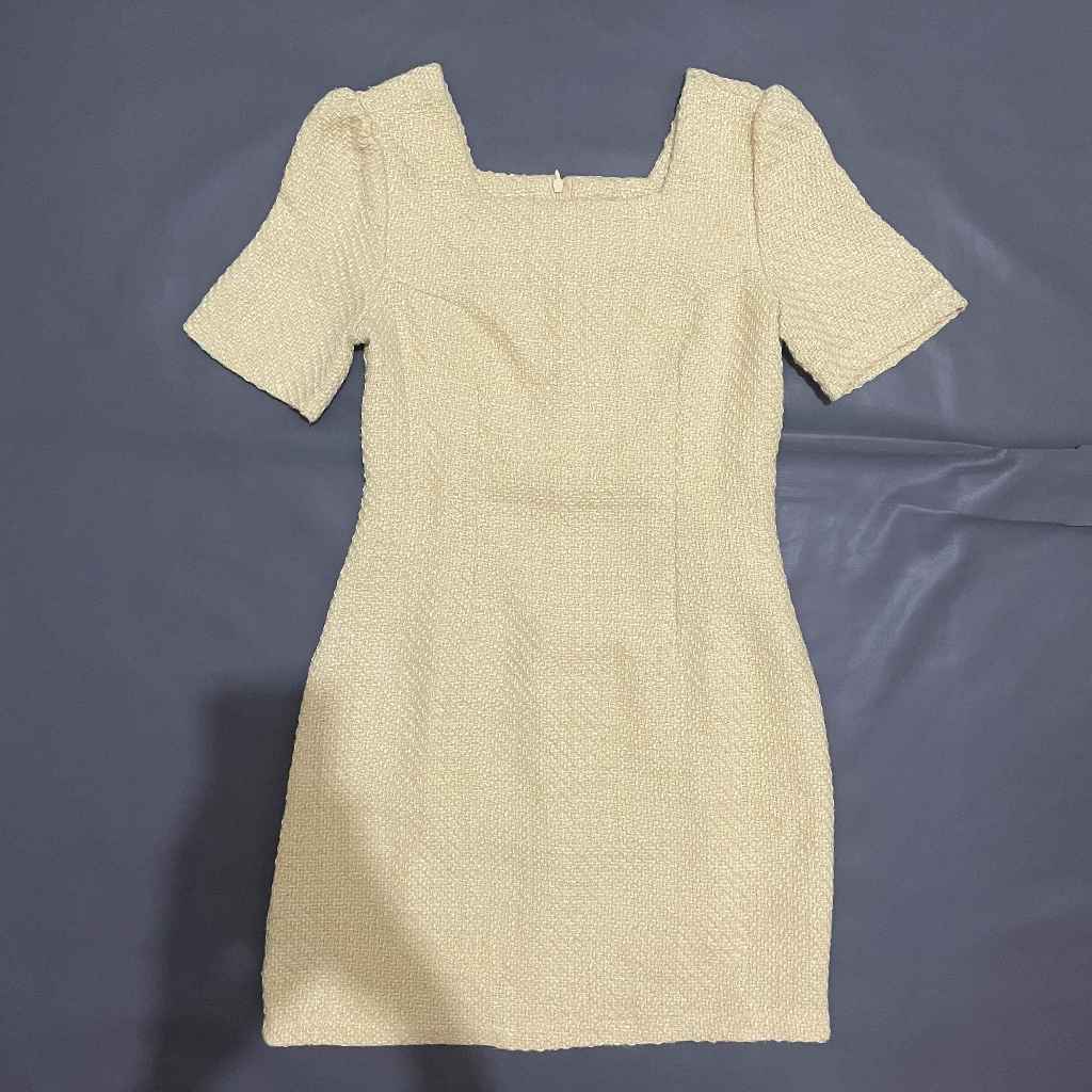 DEWASA C097 (NO BRAND, PRELOVED) Dress Tweed Boat Neck Leher Kotak Tangan Lengan Pendek Fit Press Bo