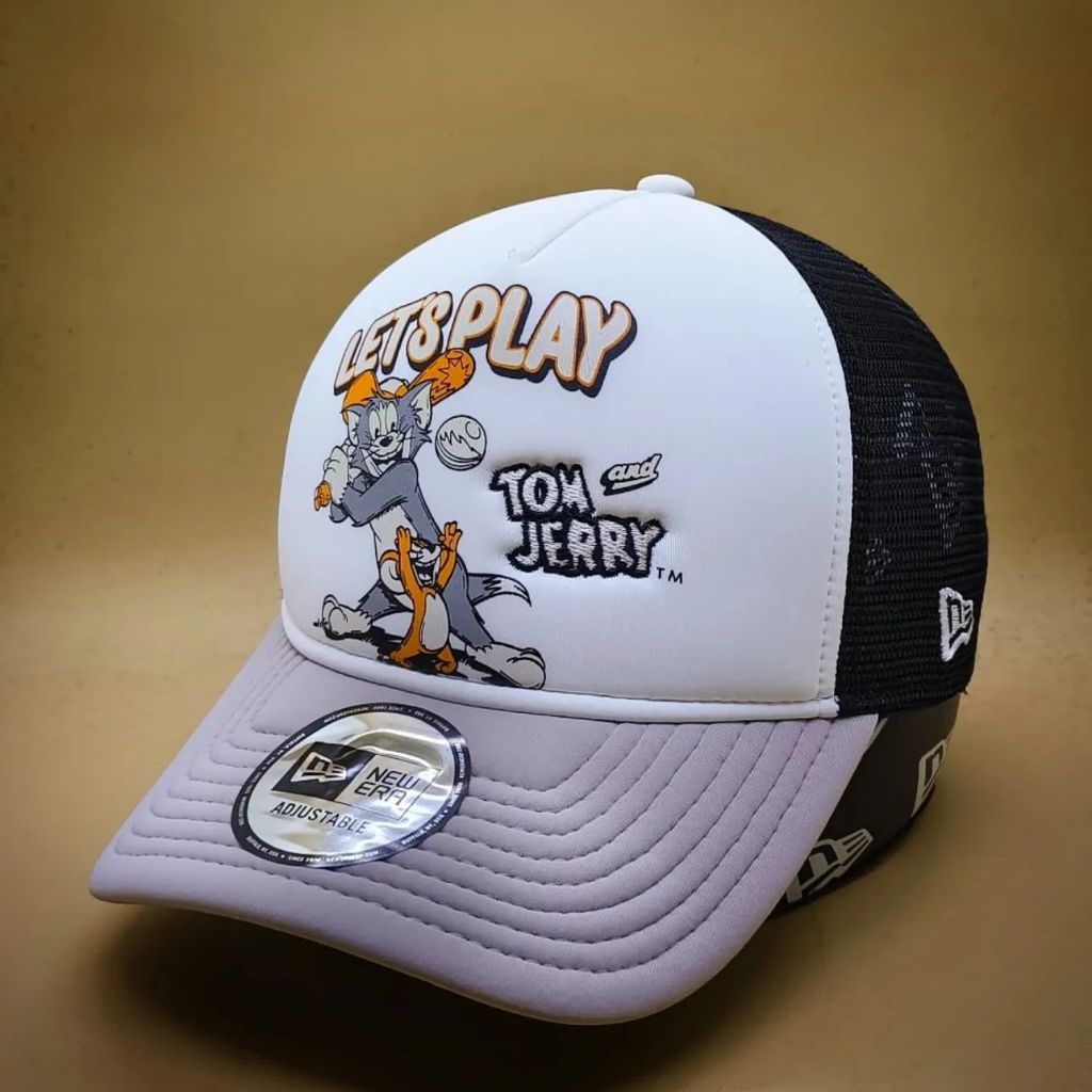 Topi NE Original Looney Tunes Tom And Jerry Lets Play OSFM Trucker Snapback