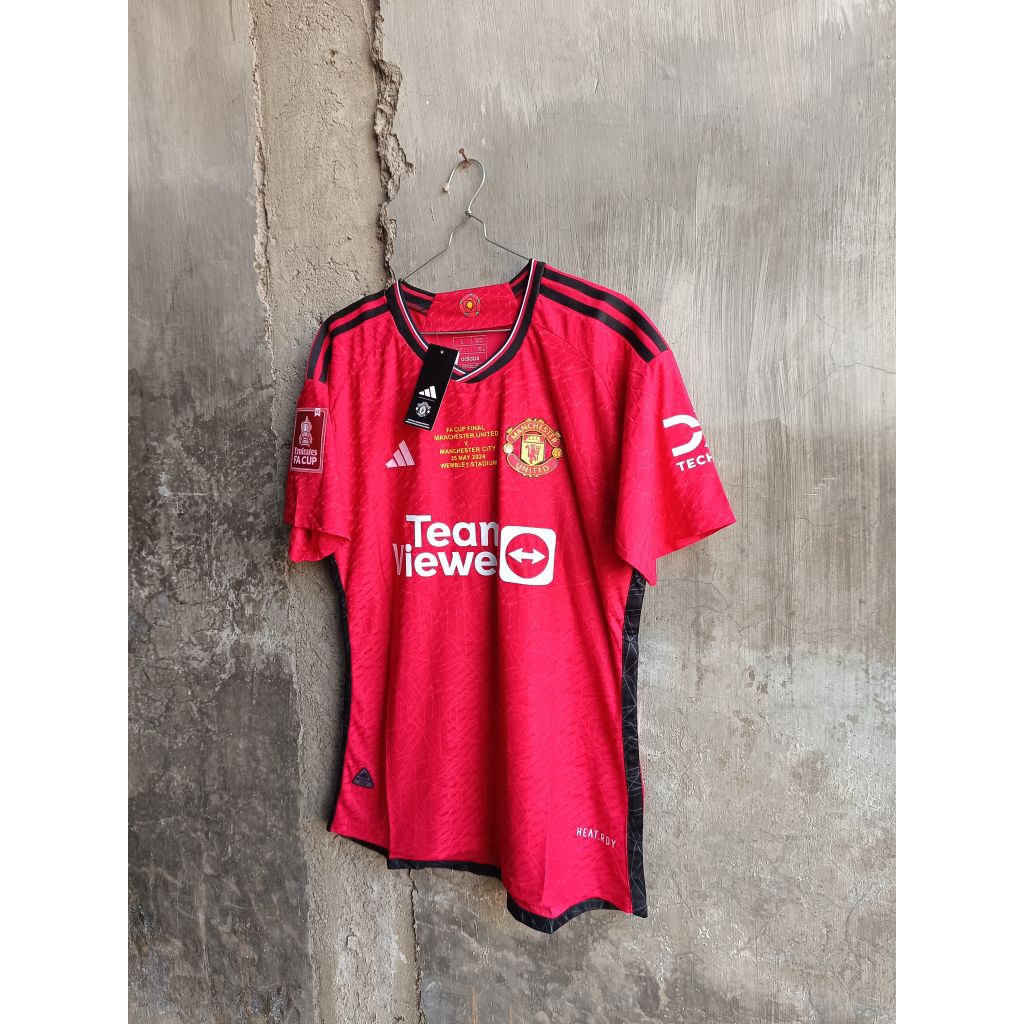 Jersey Manchester United Player Issue