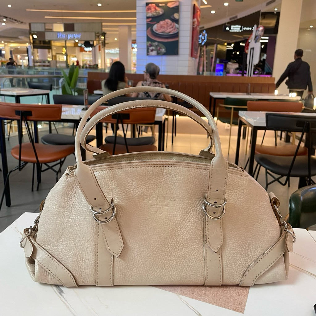 preloved bag prada vintage