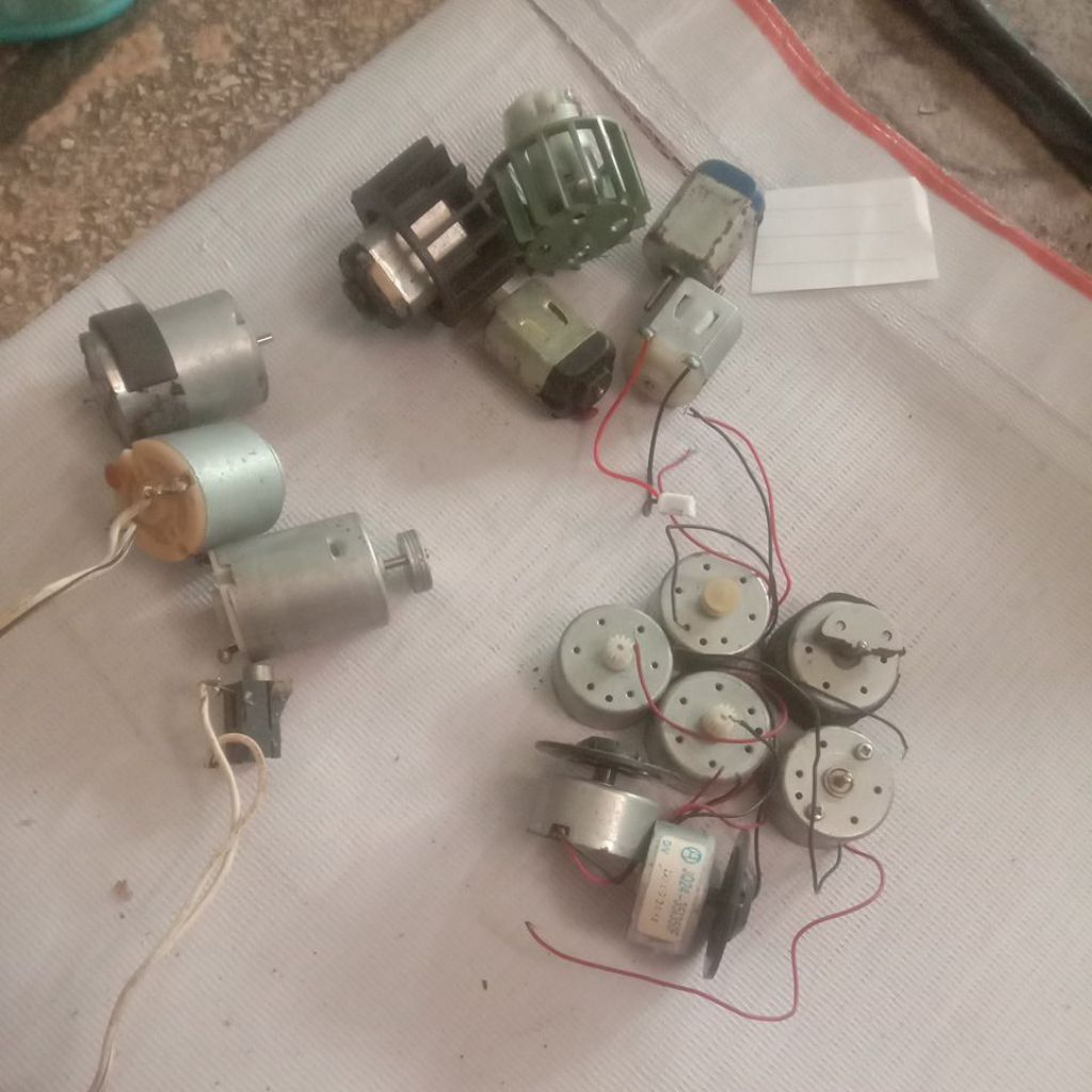 DINAMO DC ( copotan mainan,,dvd,, alat teraphy )