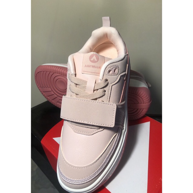 Airwalk Women Epic Lifestyle Sneakers Sz 36- Pink, Black