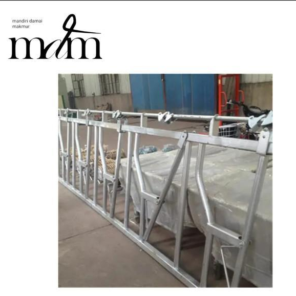 Head Lock untuk Kandang Sapi / Kunci Kepala untuk 3 Ekor Sapi Headlock