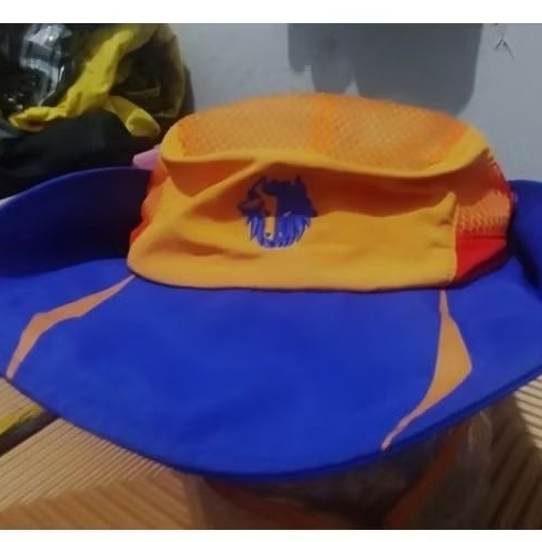 Topi Rimba black Yak