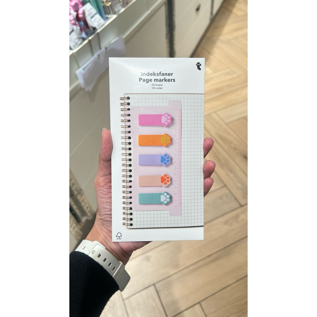 

flying tiger page markers