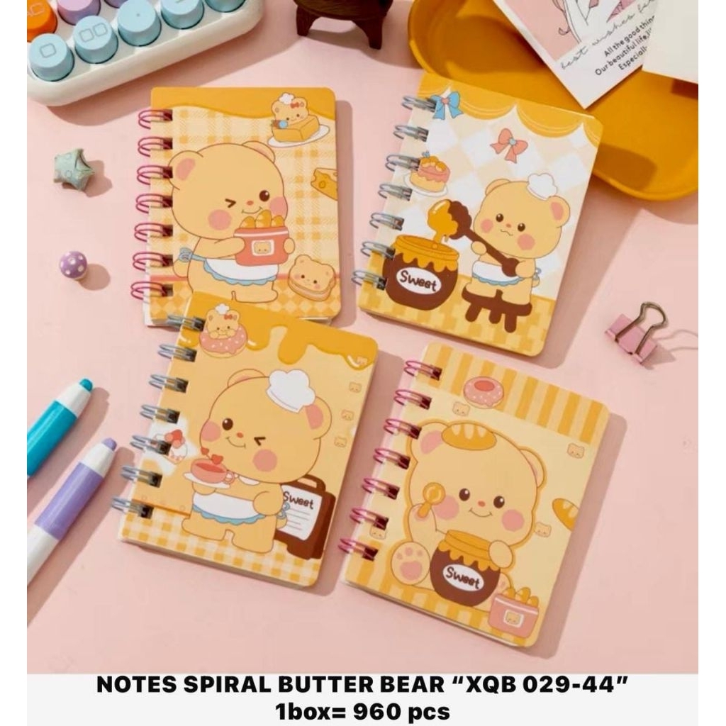 

MINI NOTEBOOK SPIRAL SAKU UKURAN A7 - 60 LEMBAR BUKAAN SAMPING ISI 12 PCS