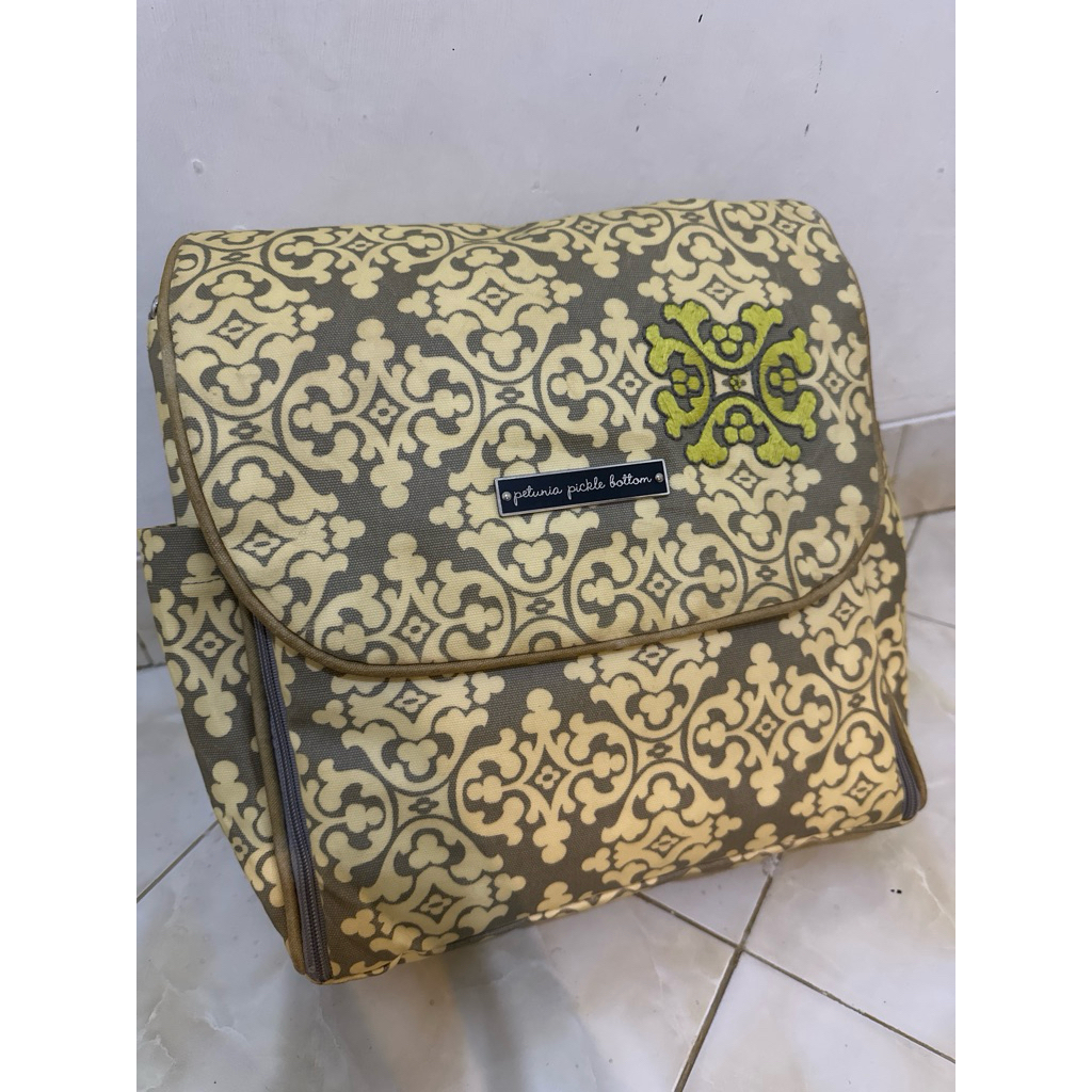 petunia pickle bottom diaper bag