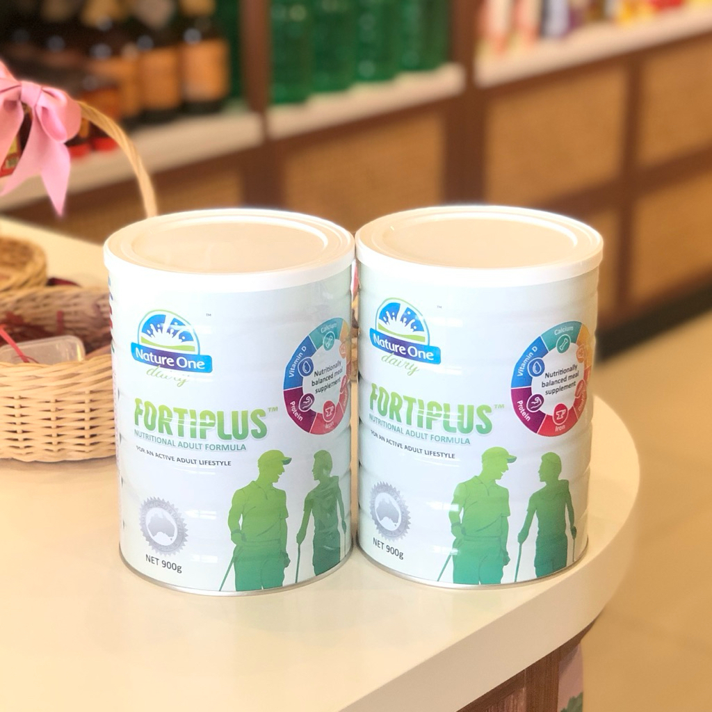 

Nature One Dairy Fortiplus Susu Bubuk Dewasa 900gr - Kesehatan Otak, Otot, Tulang Orang Tua