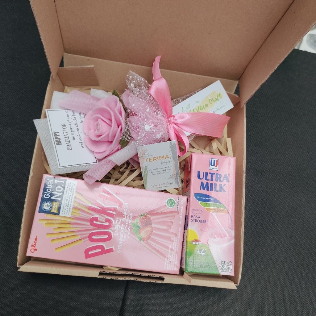 

Gift Hampers Snack Lucu