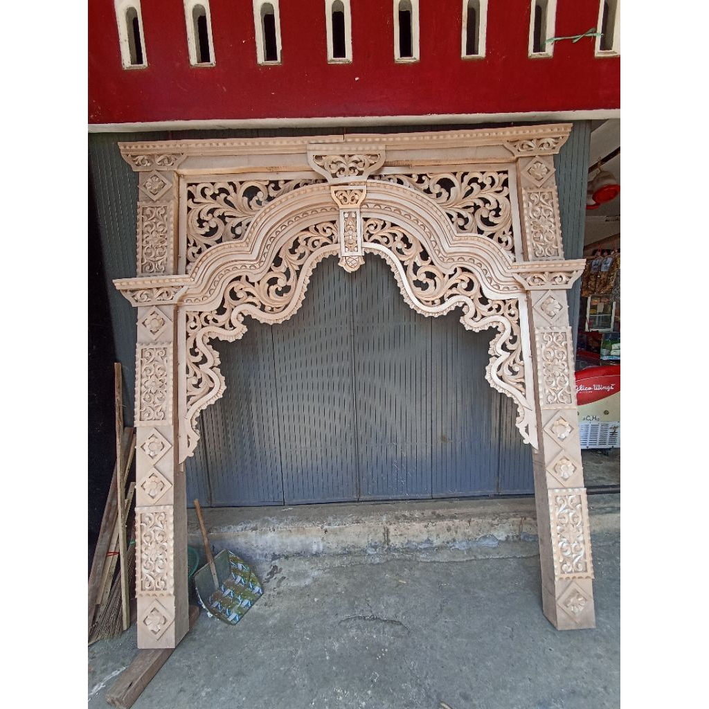 gebyok spon dekorasi