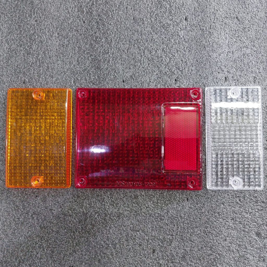 MIKA TUTUP LAMPU BELAKANG ISUZU ELF TRAGA