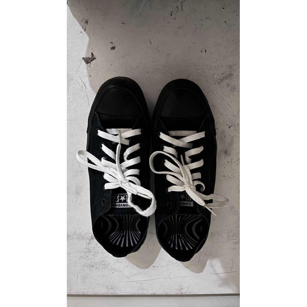 Converse Chuck Taylor “We Are Not Alone”