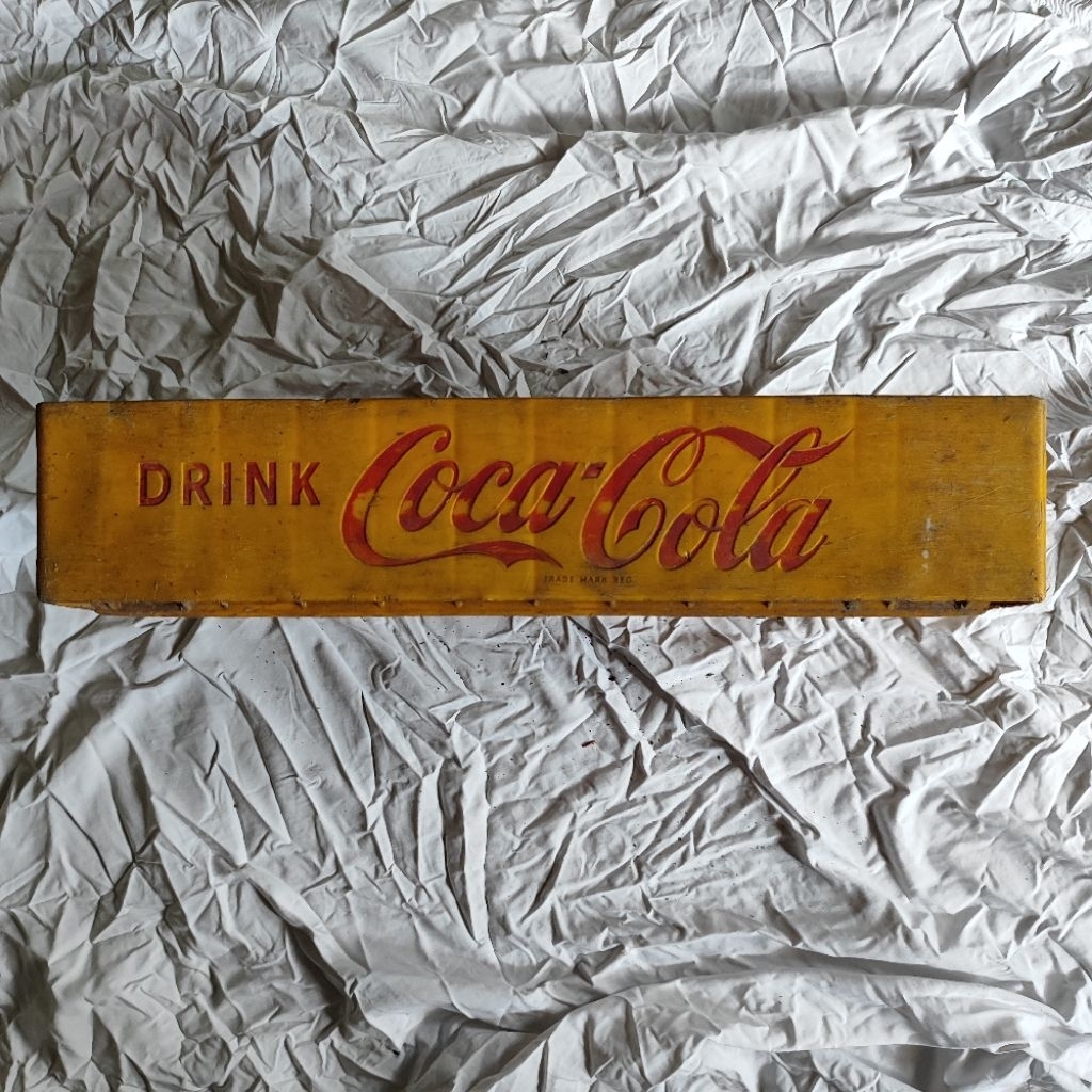 

vintage drat cola cola original yellow