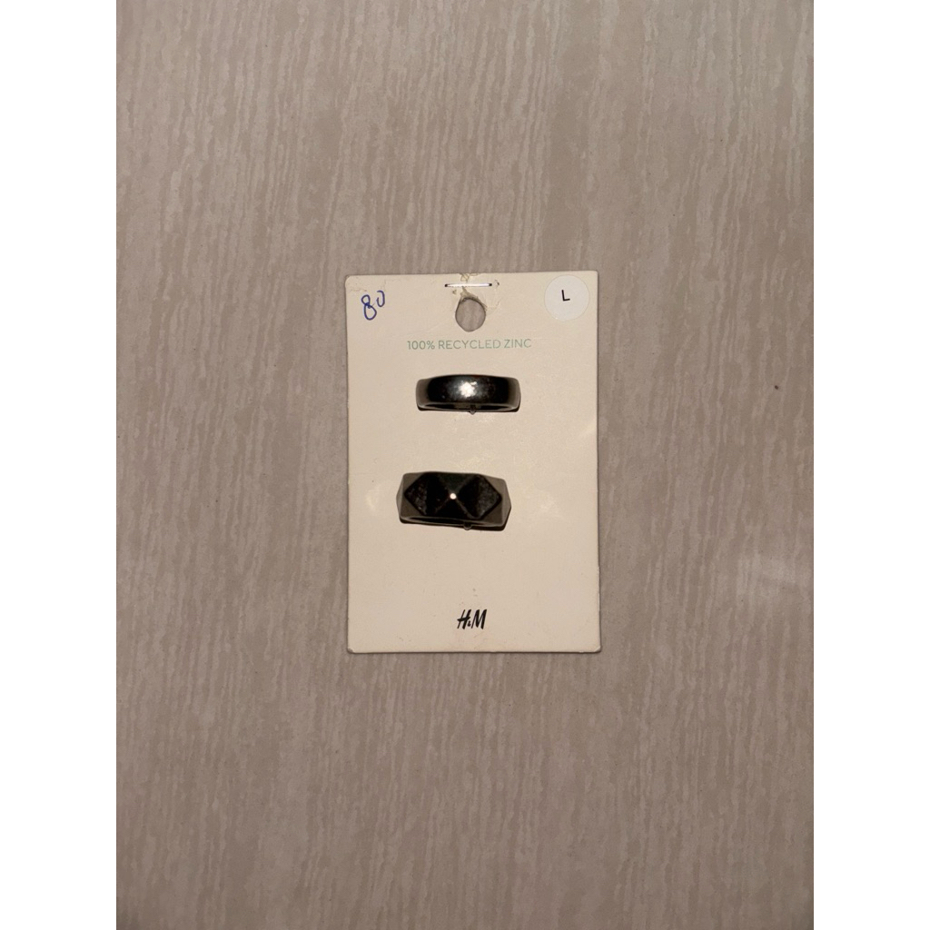 Cincin H&M baru