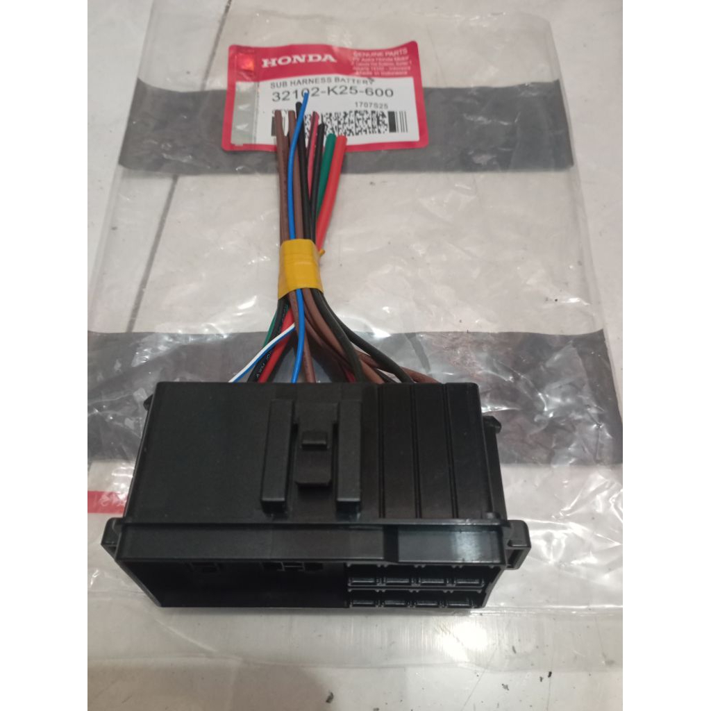 RUMAH BOX SIKRING BEAT FI 32102-K25-600