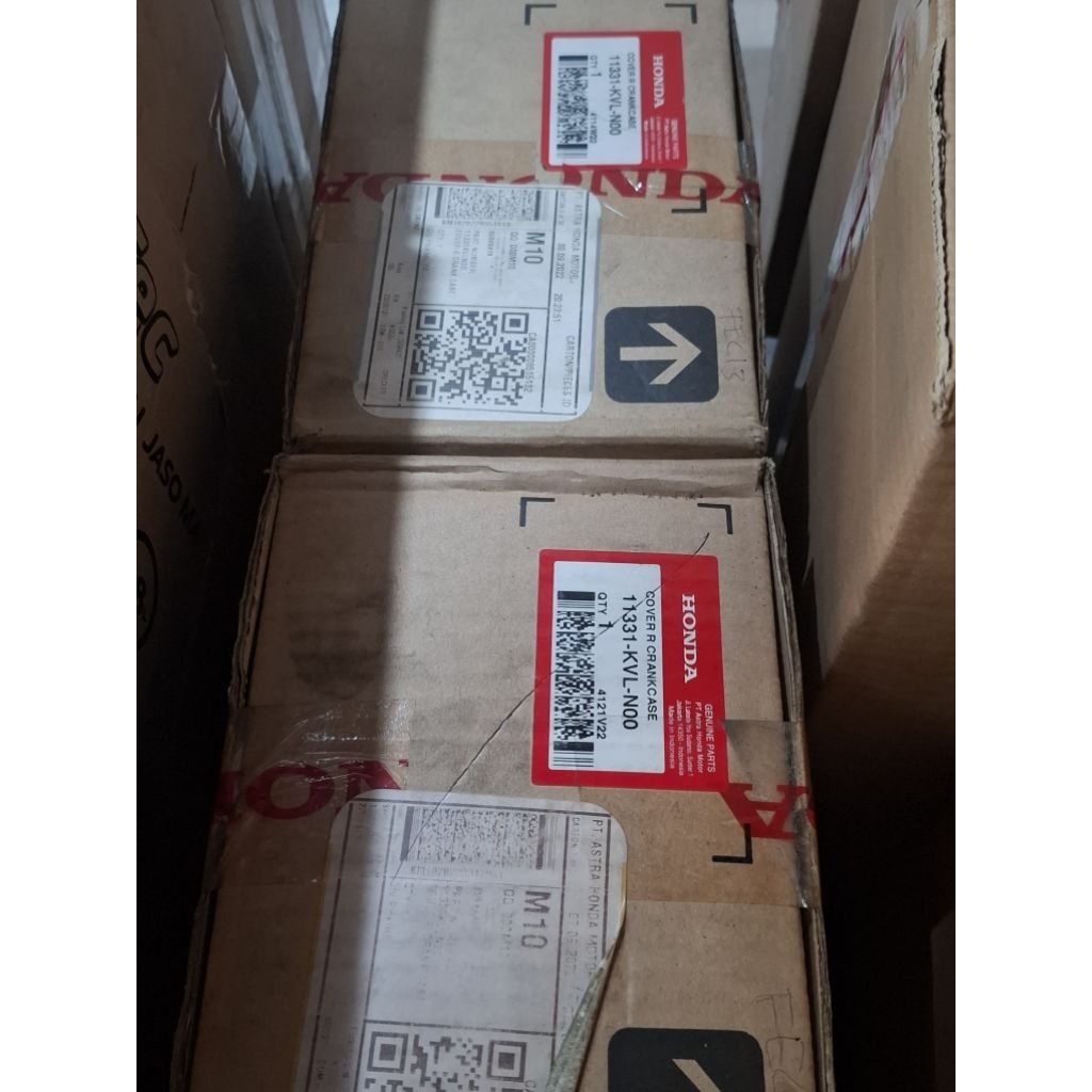 CRANKESTUTUP MESIN KANAN SUPRAX125FI HONDA 11331-KVL-N00 HITAM
