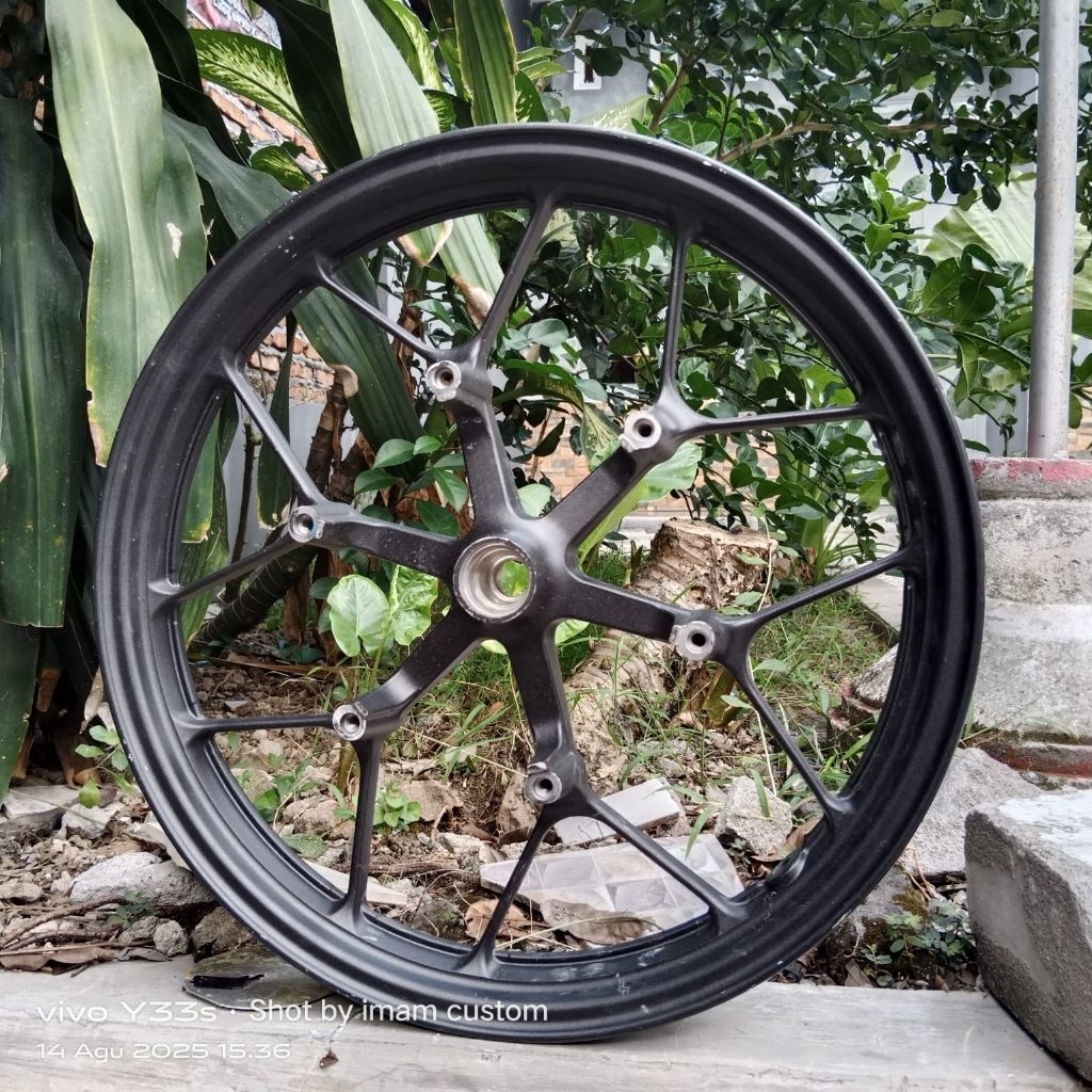 velg depan Sonic 150 Original