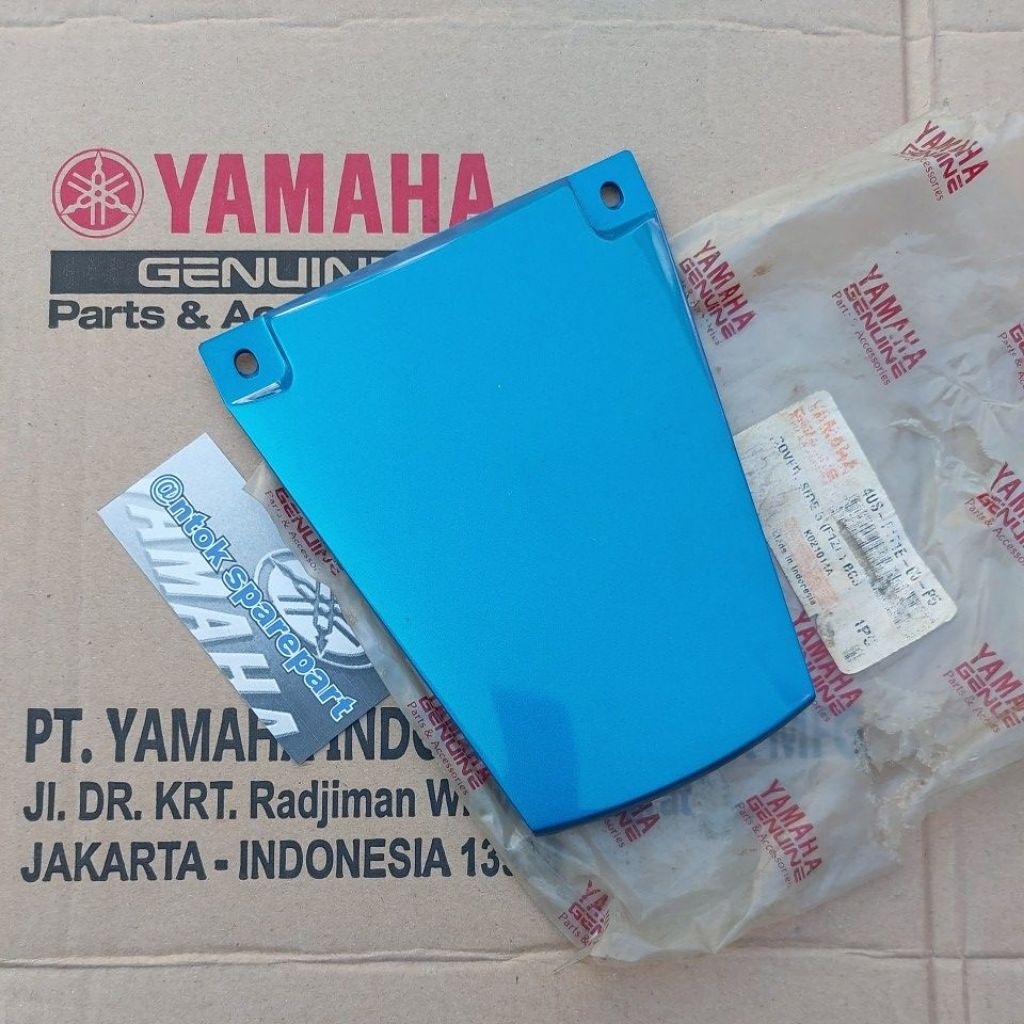 Pad Cover Side Tail Sambungan Body Belakang FIZR FIZ R FIZ-R Biru Muda BC3 NOS Original Genuine Yama
